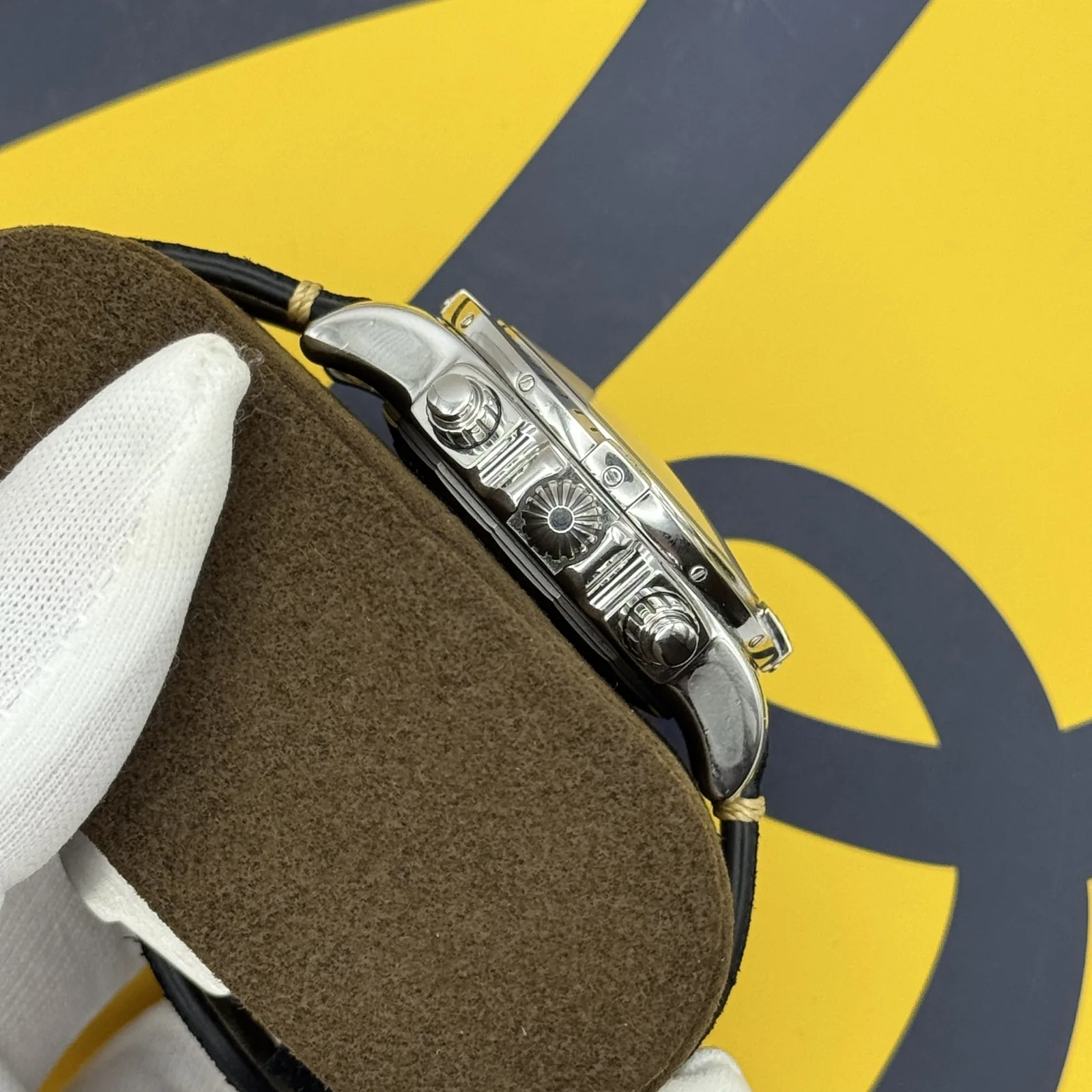 Breitling Chronomat 44 ‘Airborne’ 30th Anniversary 2020