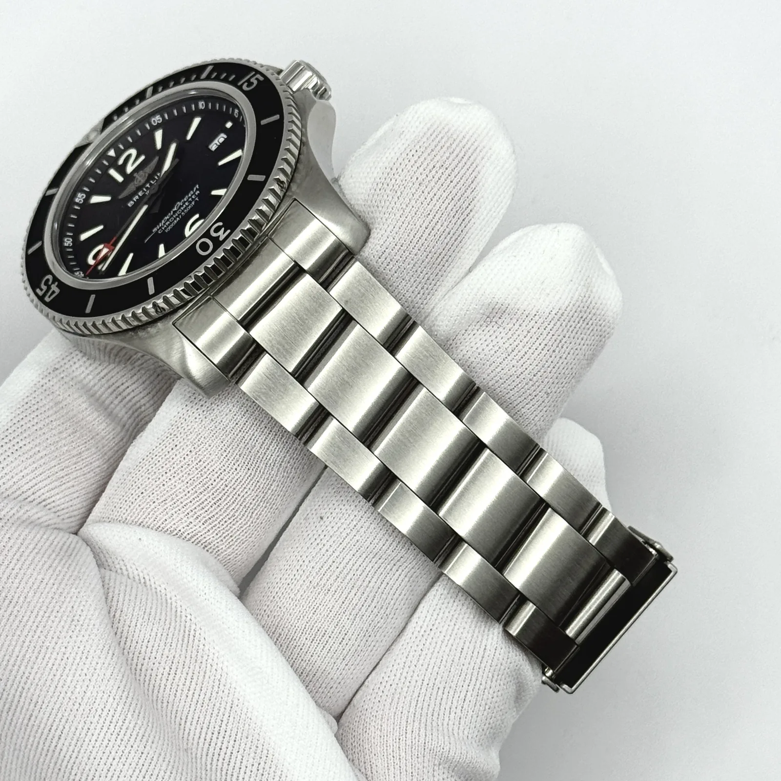 Breitling Superocean 44 2022