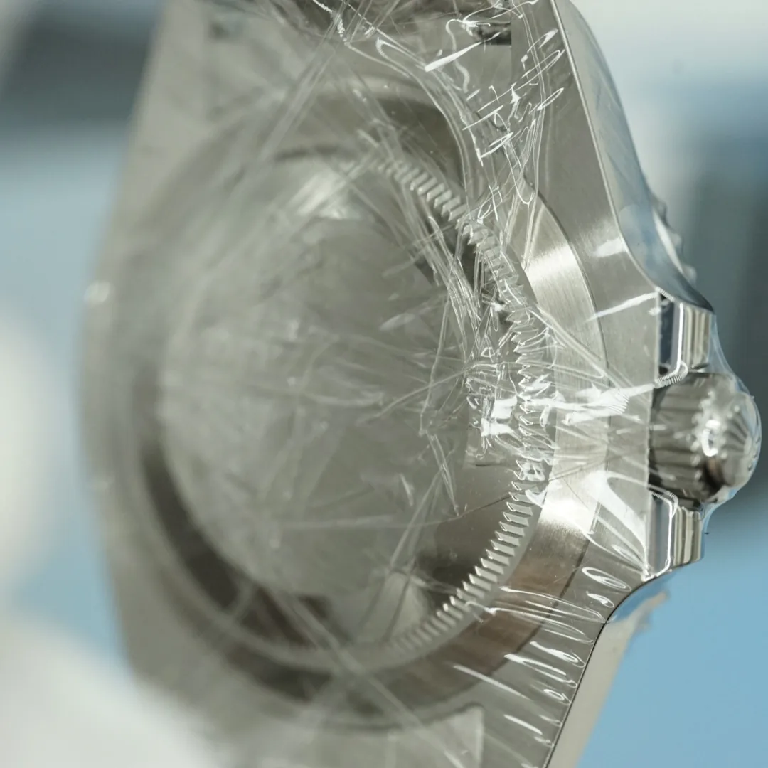 Rolex Submariner Date 2024