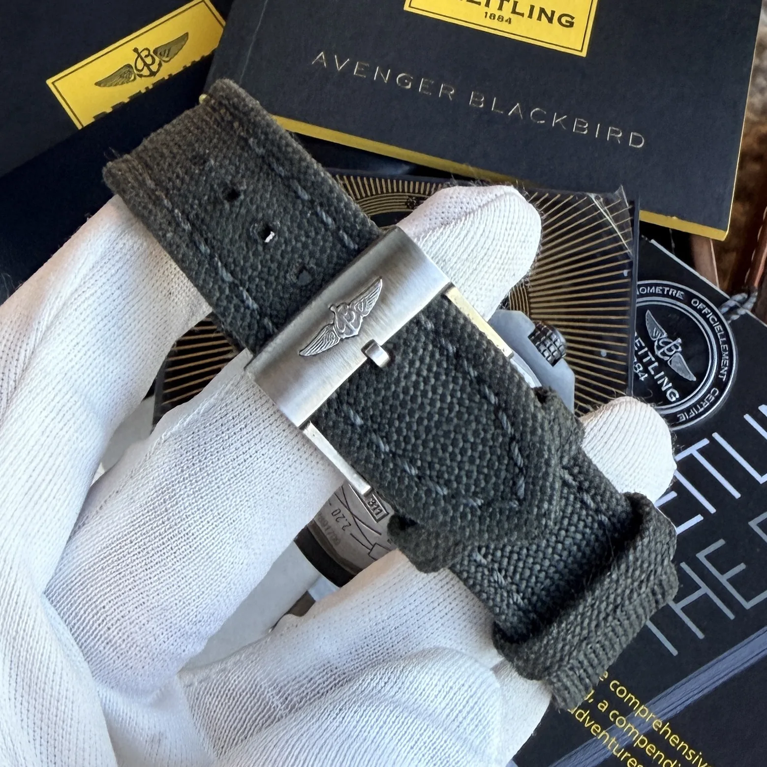 Breitling Avenger Blackbird 44 2016 V1731110/BD74