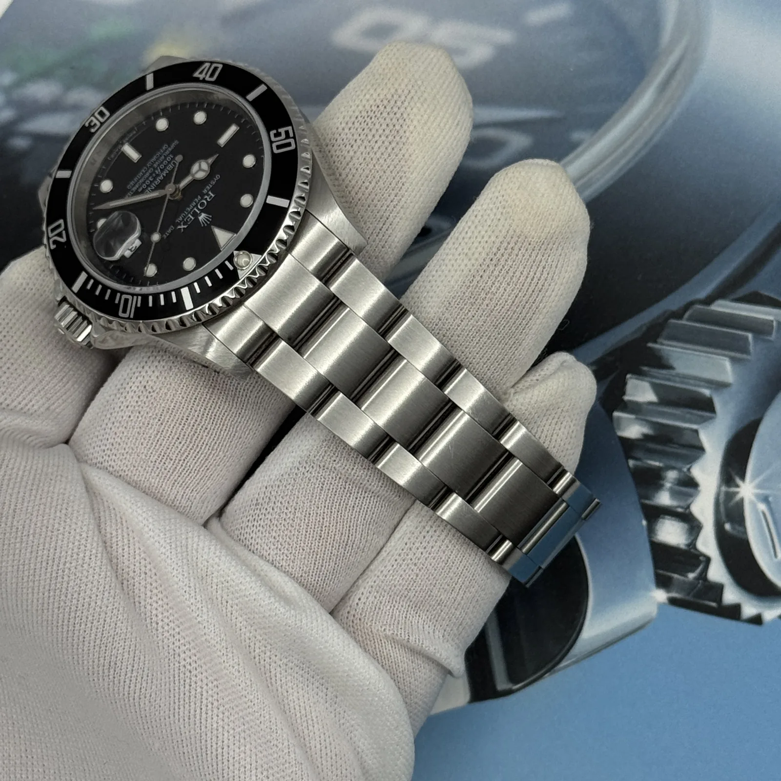 Submariner Date 16610 40 2008