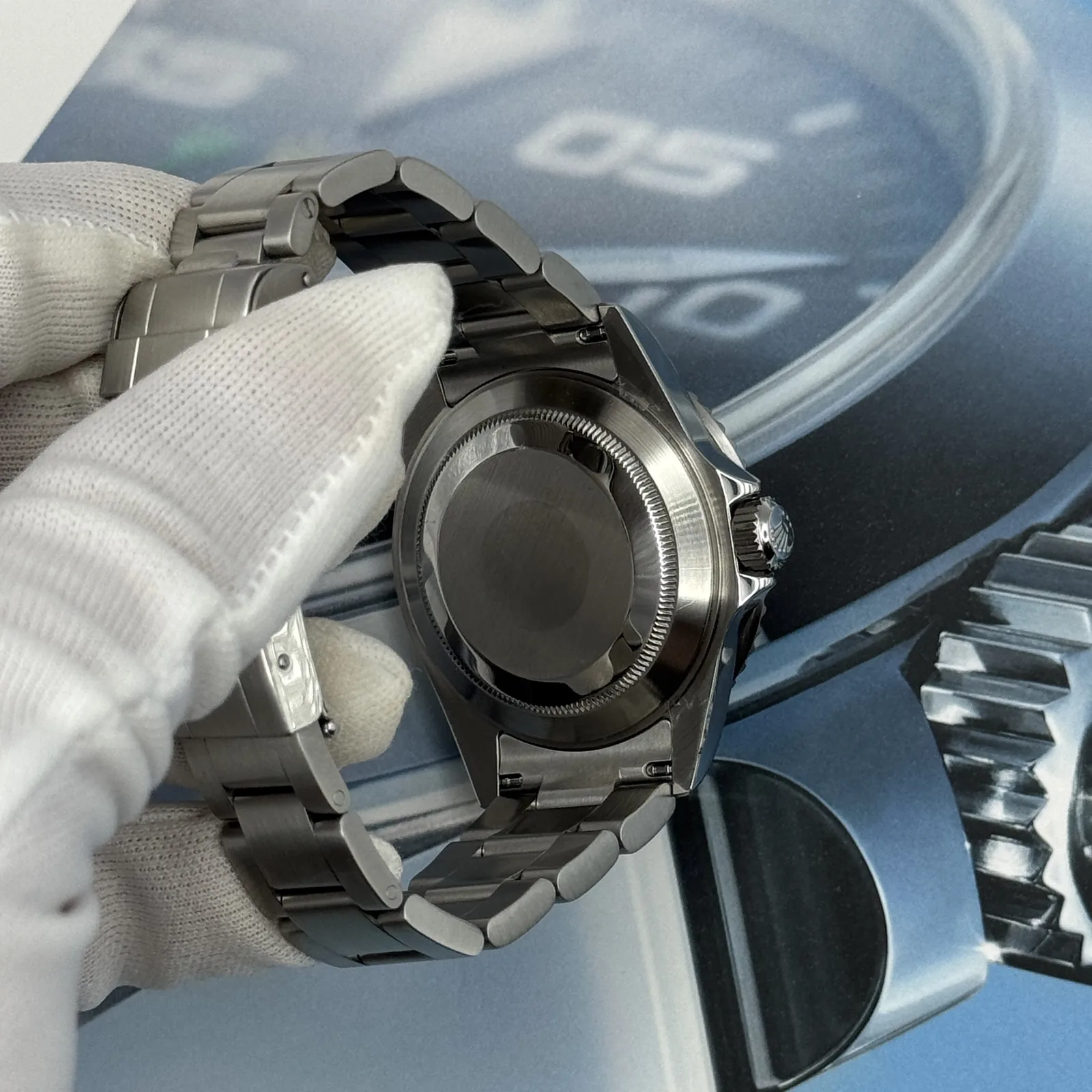 Submariner Date 16610 40 2008