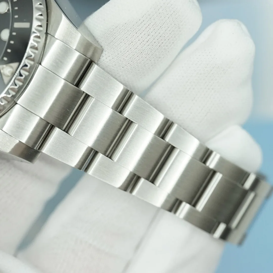 Rolex Deepsea Sea-Dweller 2011