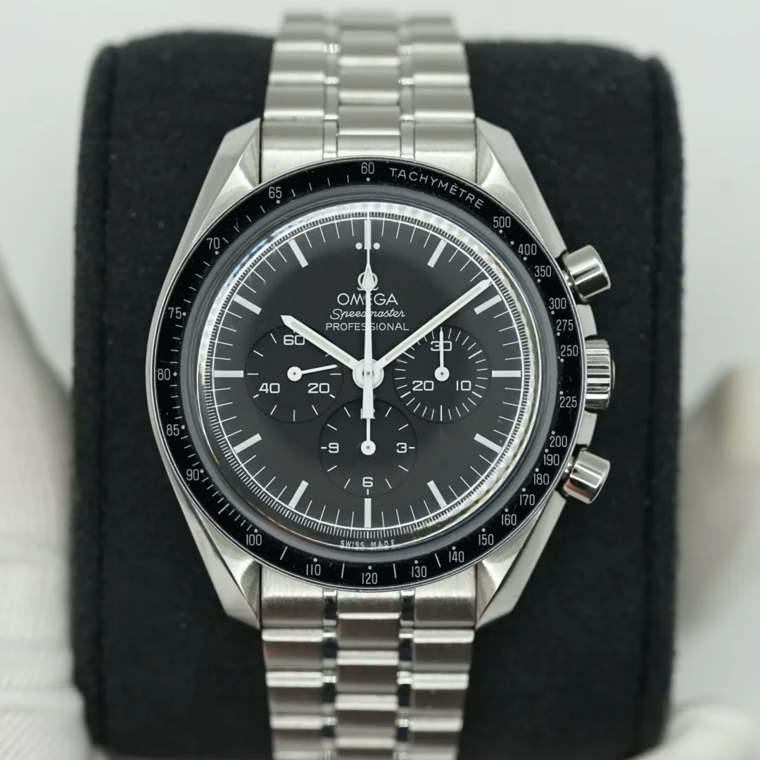 Omega Speedmaster Professional Moonwatch 42 2017