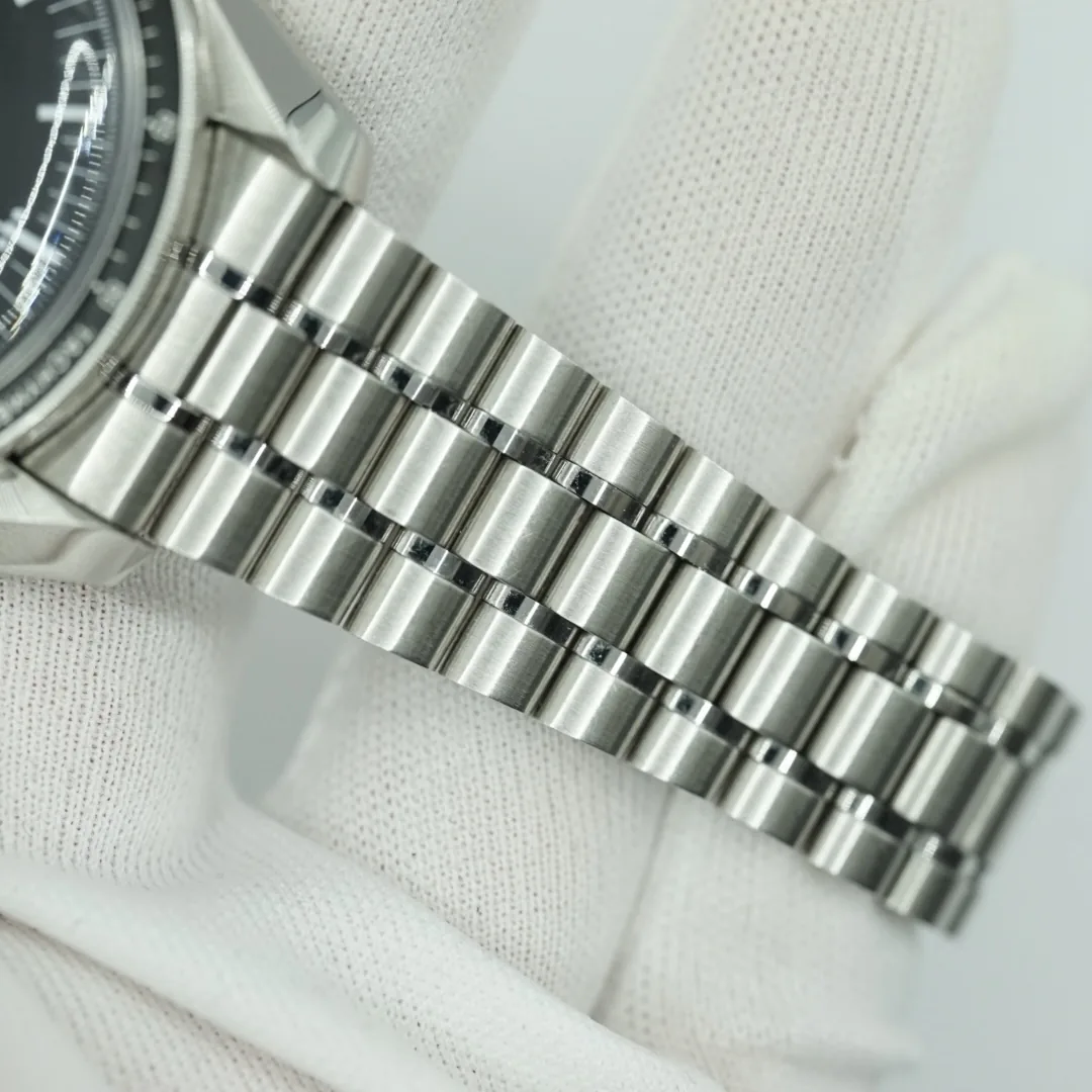 Omega Speedmaster Professional Moonwatch 42 2017