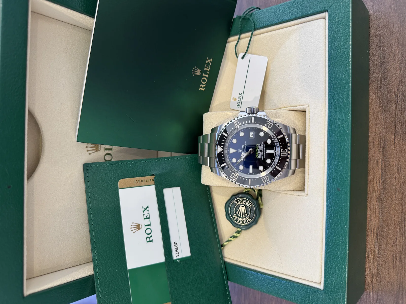 Rolex Deepsea Sea-Dweller ‘James Cameron’ 44 2016