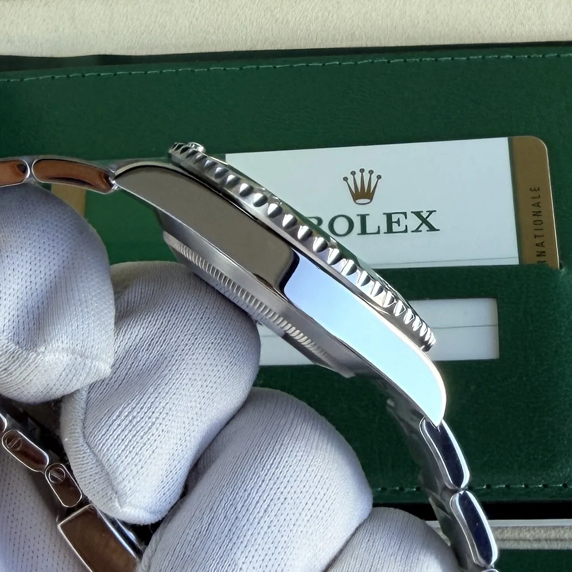 Rolex Submariner Date ‘Hulk’ 40 2016