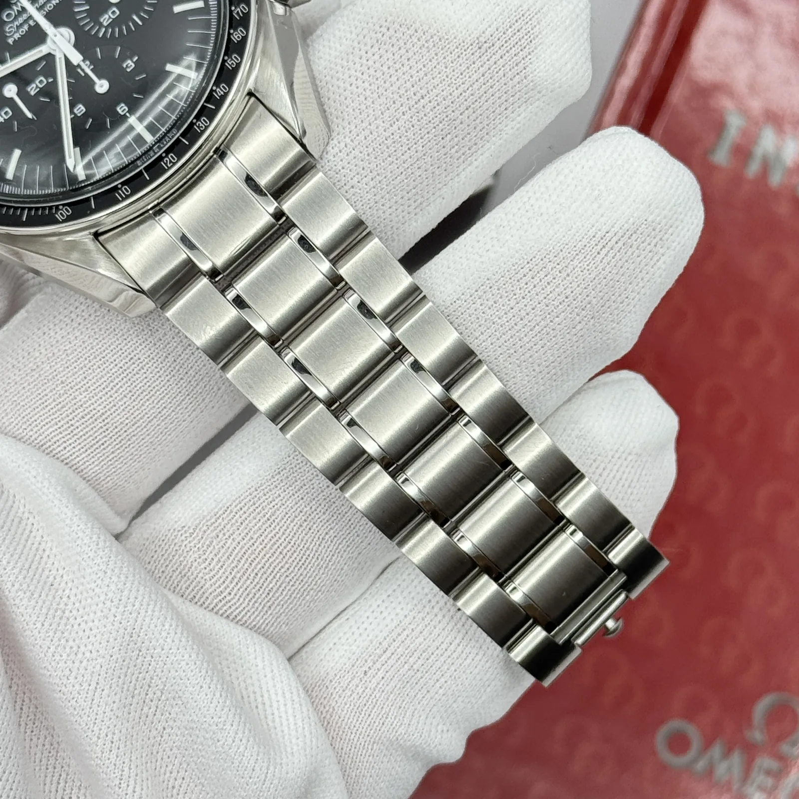 Omega Speedmaster Professional ‘Apollo XVII Last Man on the Moon’ 2003