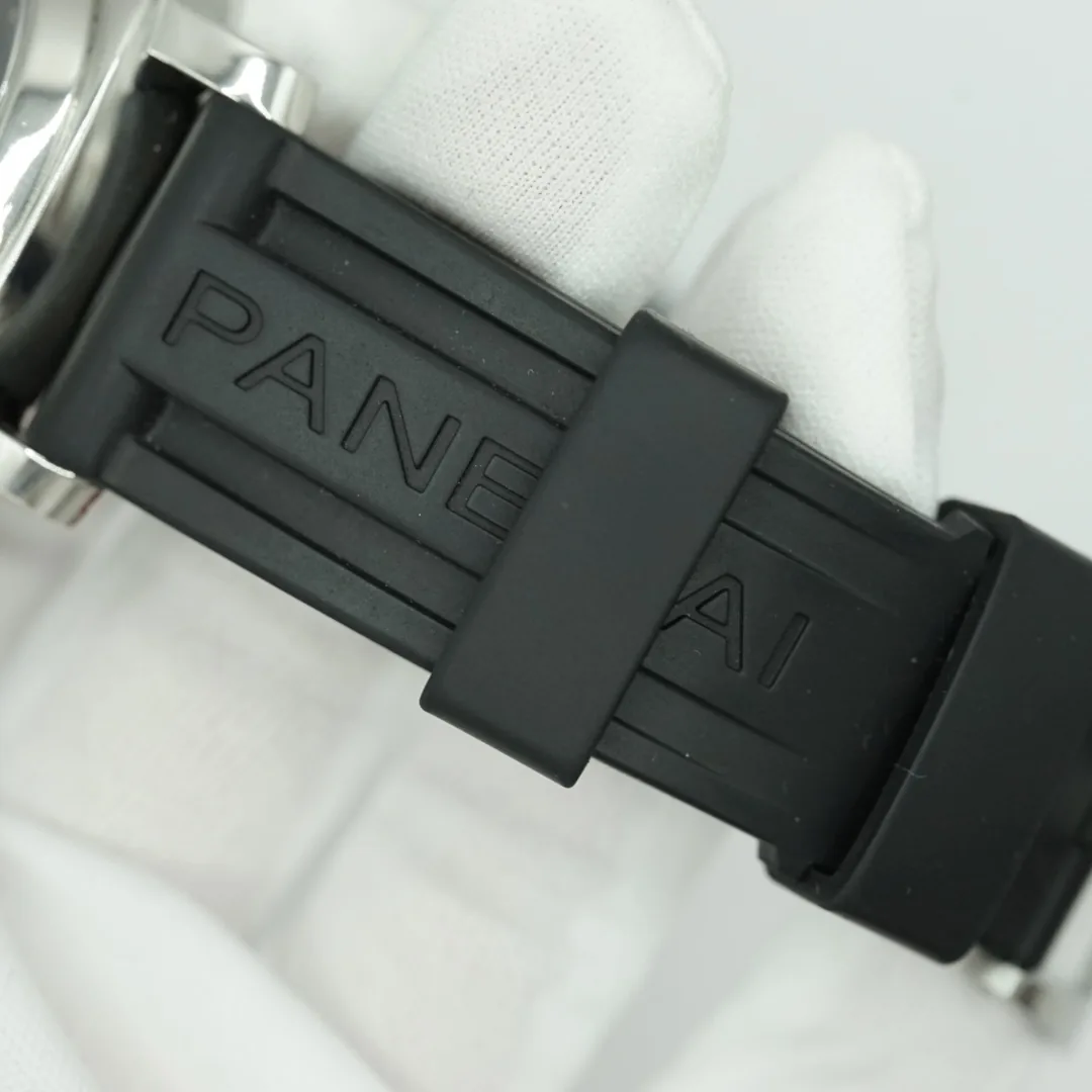 Luminor Panerai Base Logo 2022