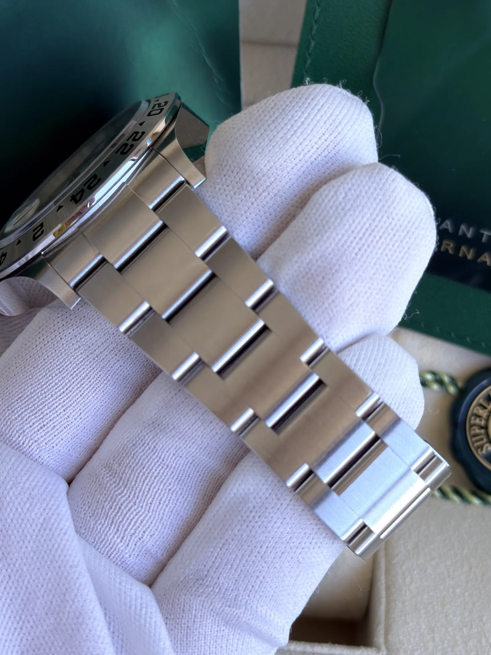Rolex Explorer II Black 42 2024 226570