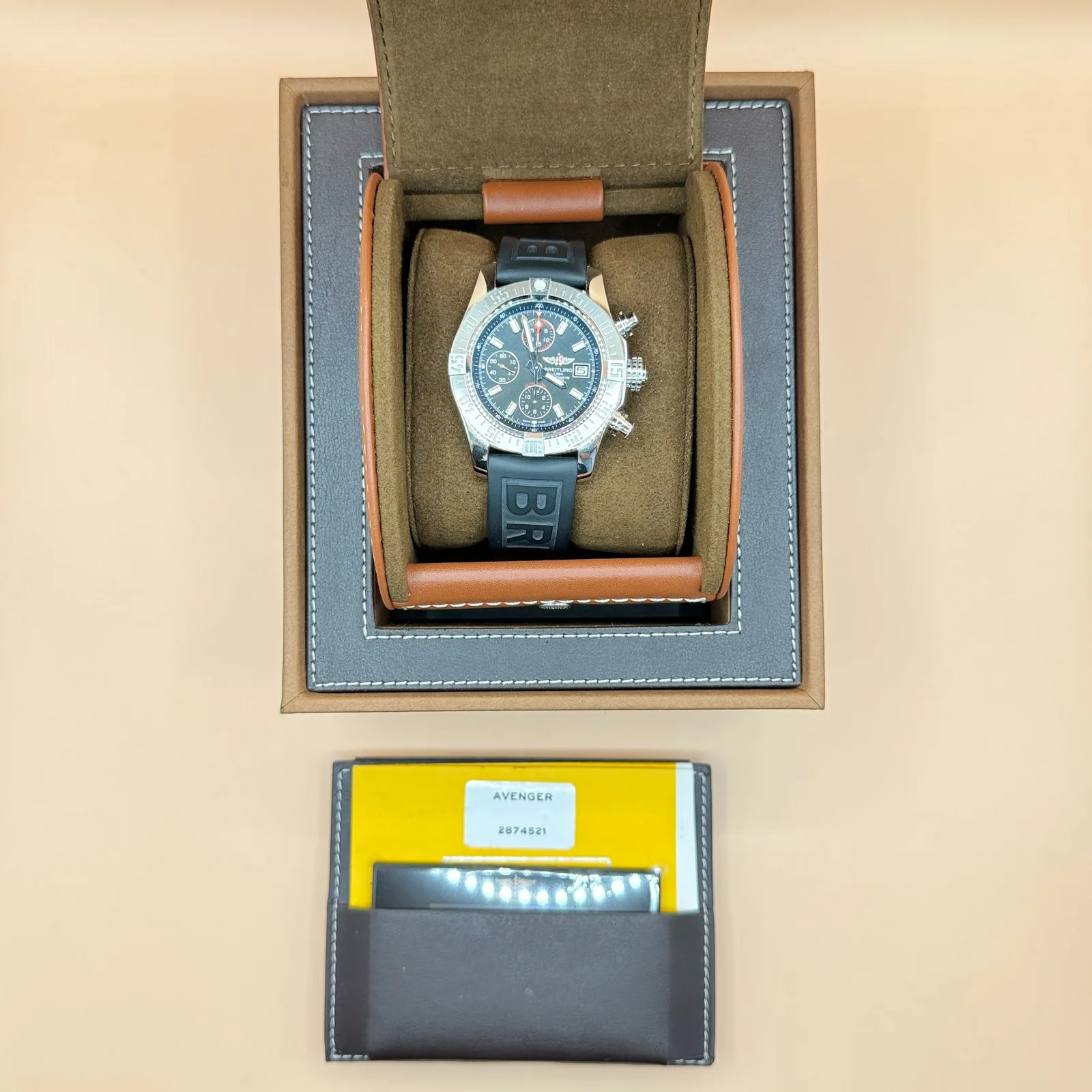 Breitling Avenger II 43 2019 A1338111/BC32