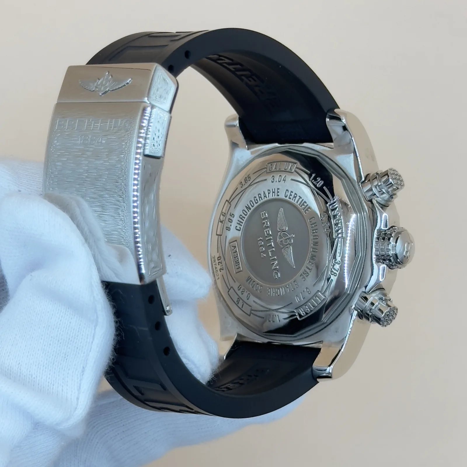 Breitling Avenger II 43 2019 A1338111/BC32