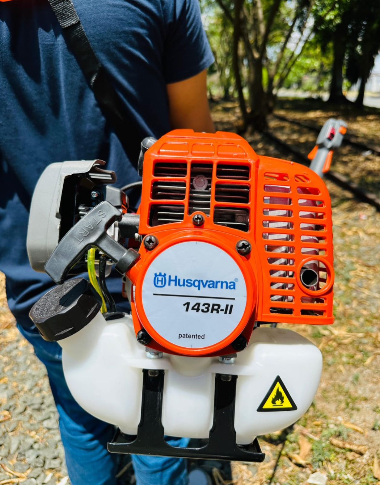 Guadaña Husqvarna 143RII