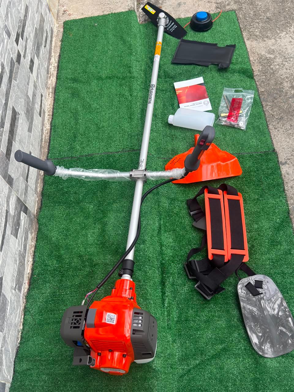 143RS GUADAÑA HUSQVARNA 143RS - 2