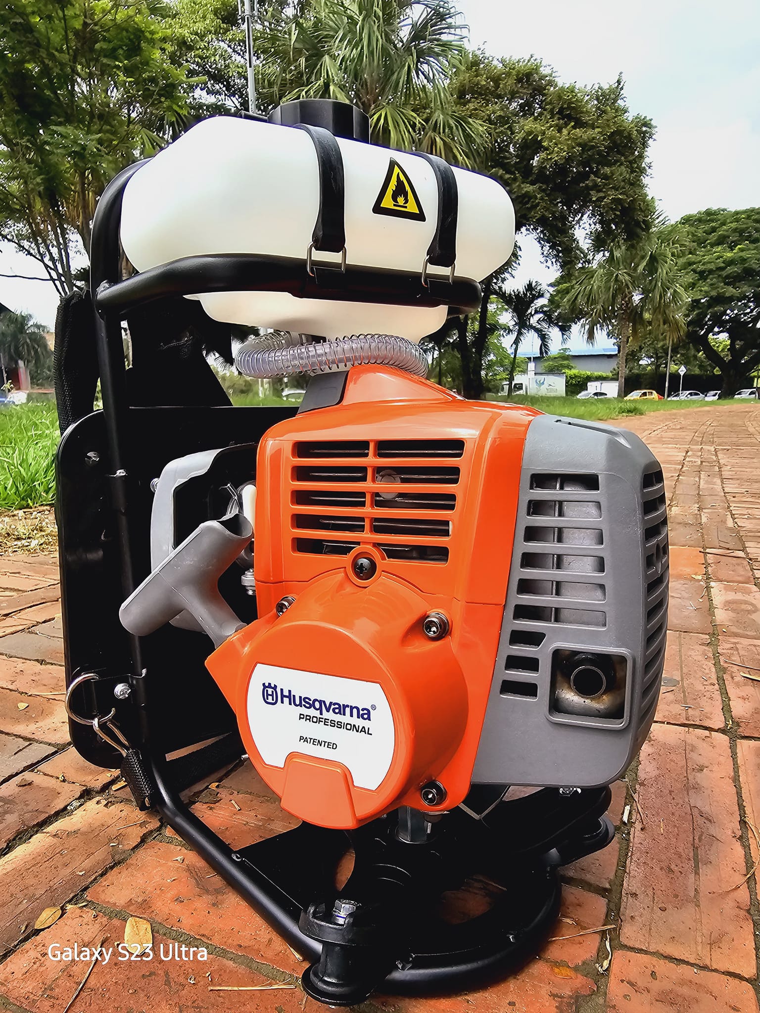 GUADAÑA HUSQVARNA 541RB DE ESPALDA