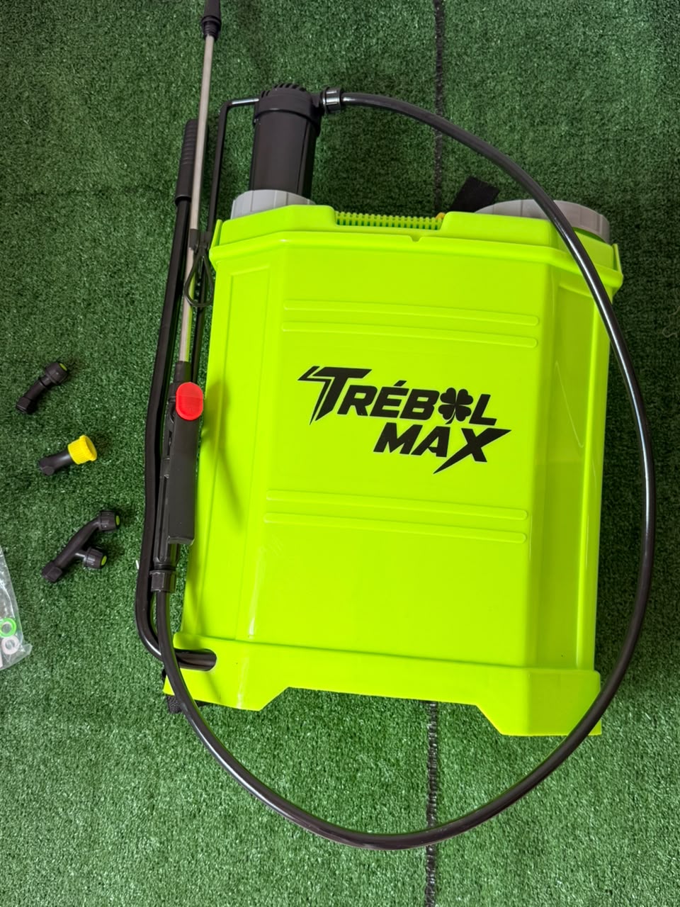FUMIGADORA MANUAL 16LT TREBOL MAX