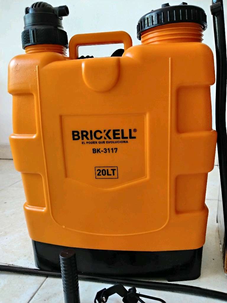 FUMIGADORA MANUAL BRICKELL 20 LT - 2