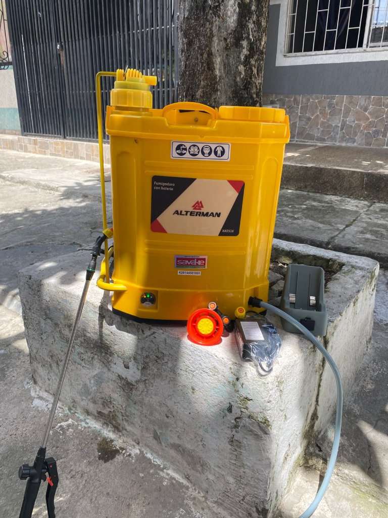 FUMIGADORA ALTERMAN MANUAL / BATERÍA 16 LITROS