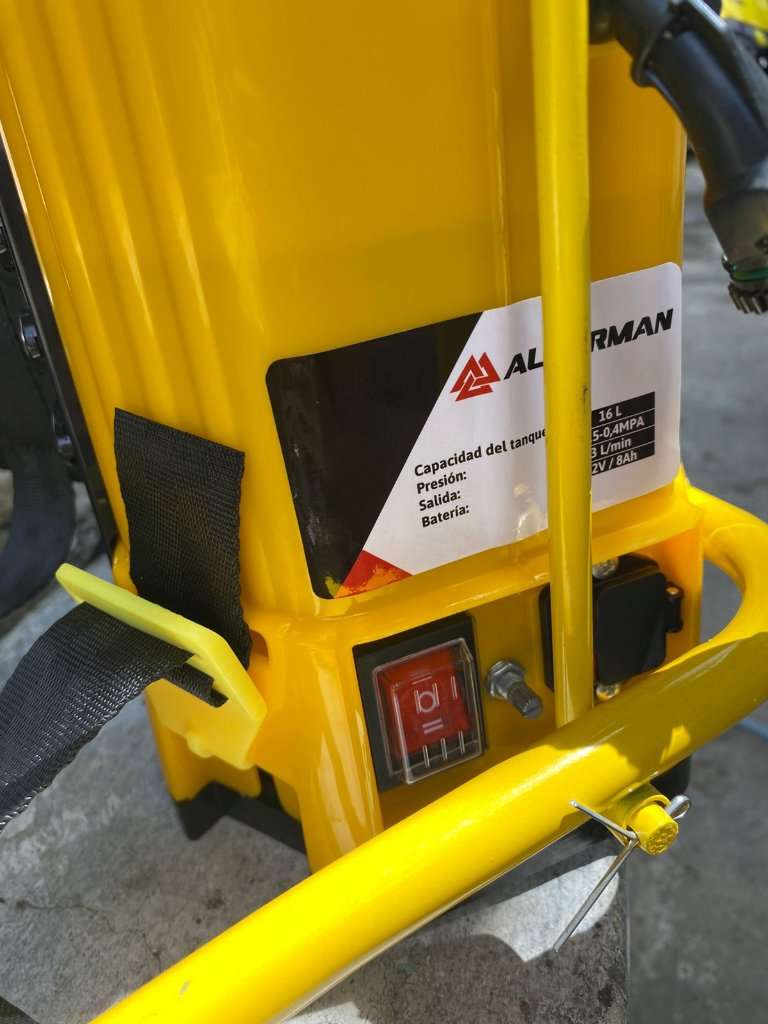 FUMIGADORA ALTERMAN MANUAL / BATERÍA 16 LITROS - 2
