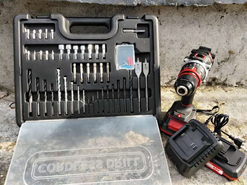 TALADRO PERCUTOR MILWAUKEE 68V - 3