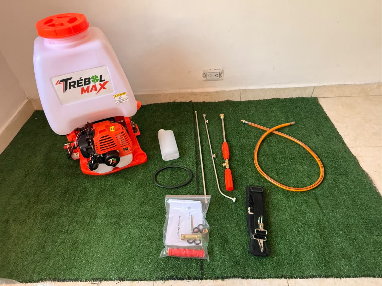FUMIGADORA TREBOL MAX 20 LITROS - 3