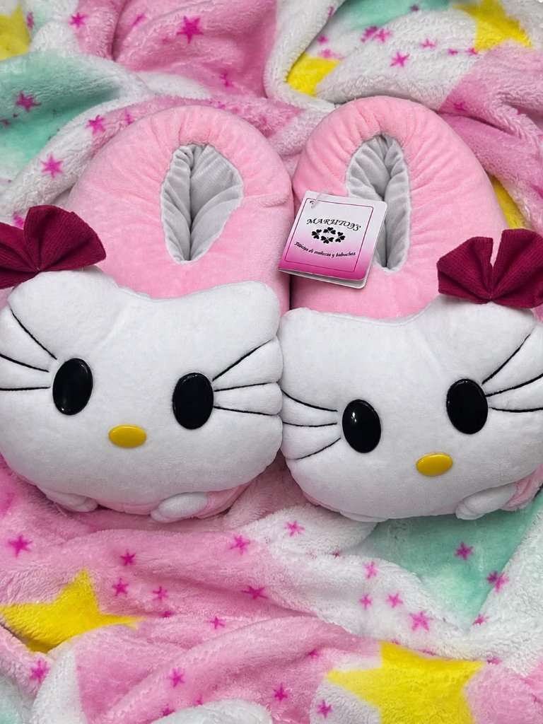 BABUCHA HELLO KITTY