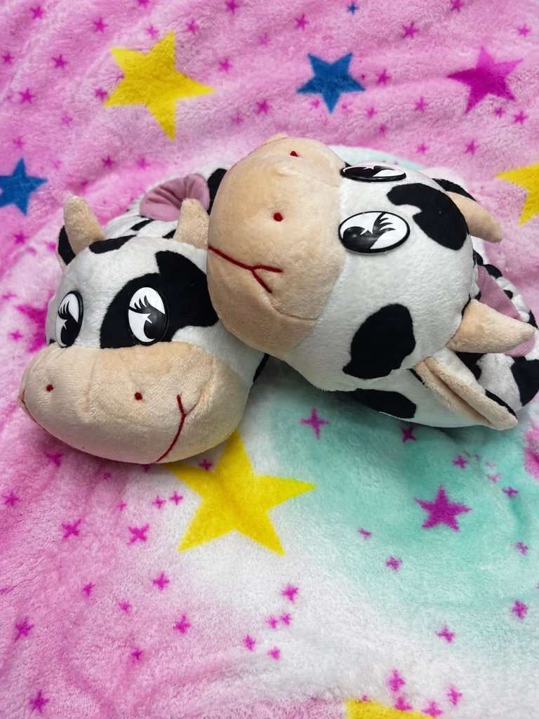 BABUCHA VACA BLANCA CON NEGRO - 2