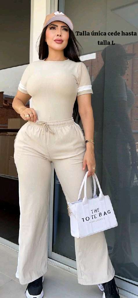 Conjunto deportivo en Burda