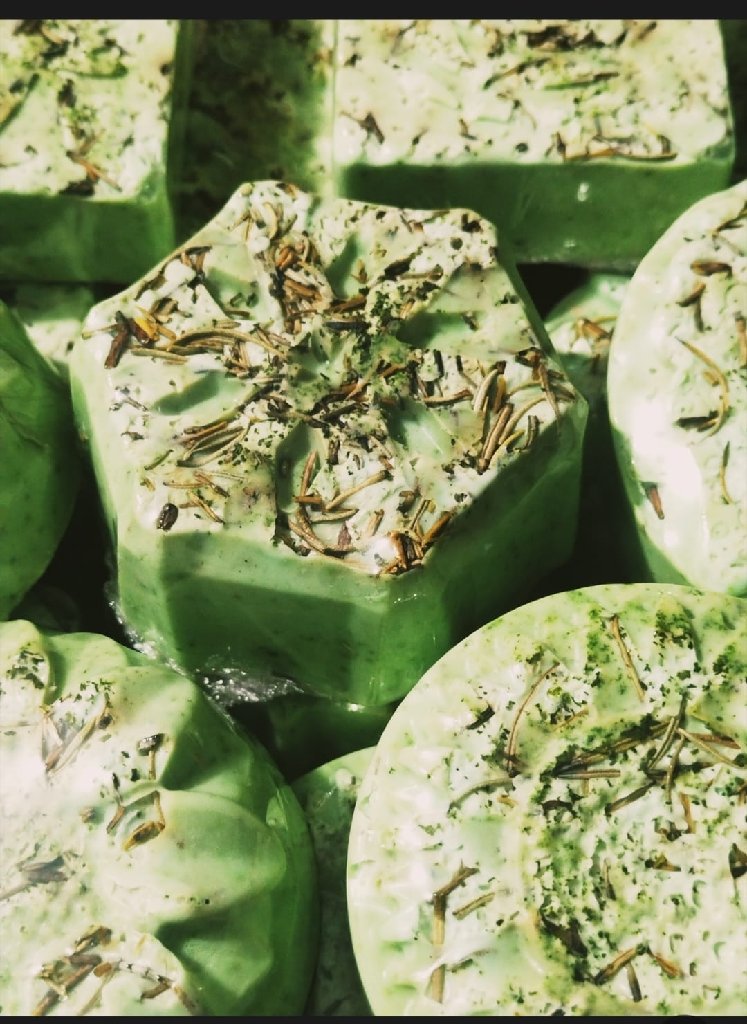 jabón de ruda romero y sal marina