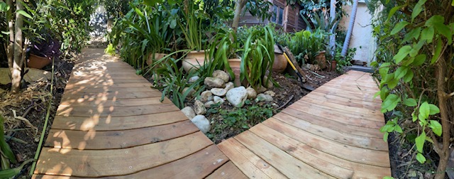 Wood deck restoration in Beit Shemesh — before & after 7