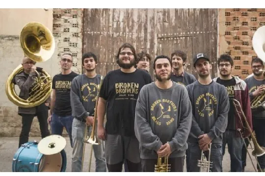 Errekan Gora 2023: Broken Brothers Brass Band