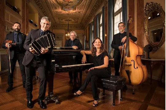 QUINTETO ASTOR PIAZZOLLA