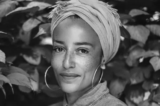 Ja! Bilbao 2024: "ALOMA RODRÍGUEZrekin elkarrizketan" (Zadie Smith)