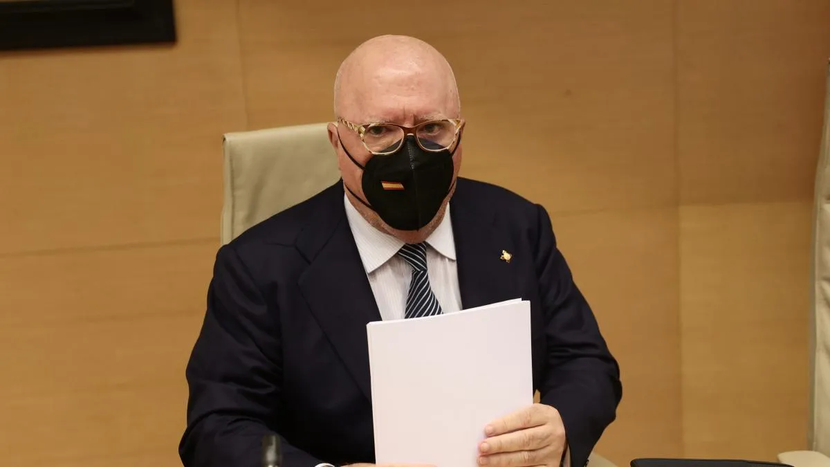 Rifirrafe en el juicio a Villarejo: "Cállese, no puede decir lo que le dé la gana"