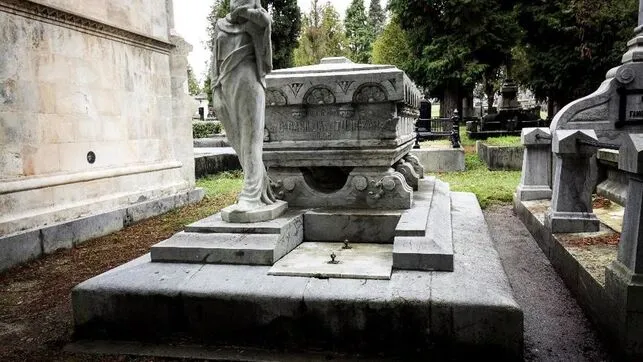 Nace Agurrak, servicio gratuito de esquelas digitales para que las familias de fallecidos puedan despedirse