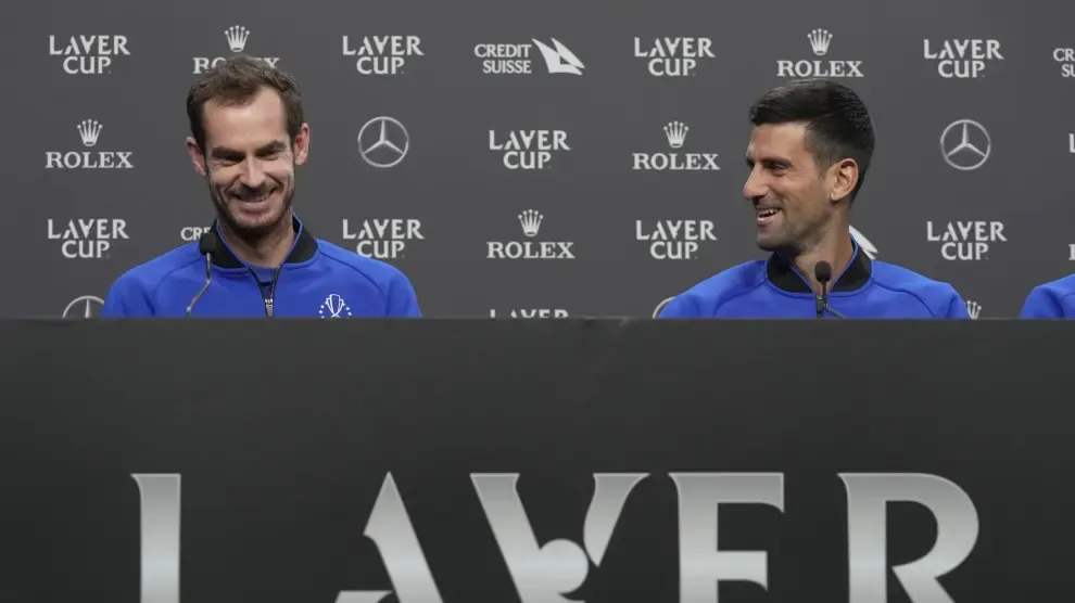 
         El irónico mensaje de Andy Murray a Novak Djokovic antes del Open de Australia: "Como puedes ver, aún no hay lesiones" 
    