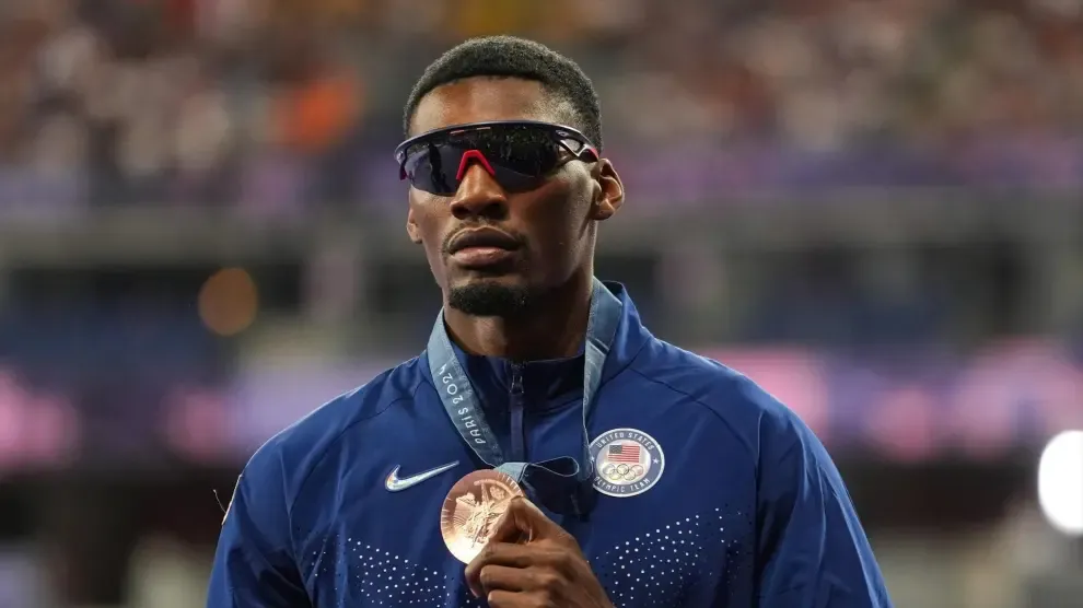 
         Puñetazos, patadas y una pistola táser: así fue el arresto del medallista olímpico Fred Kerley 
    