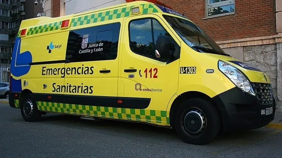 Un muerto y cinco heridos en un choque frontal en Burgos entre dos turismos