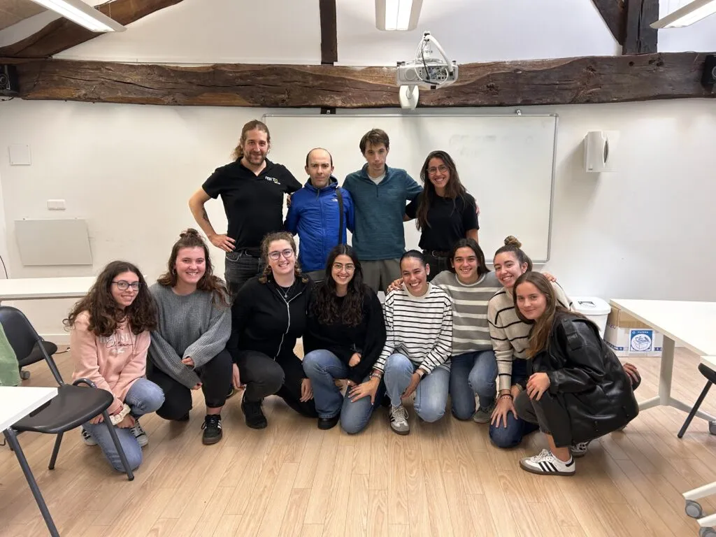 APNABI imparte formación de atención temprana y autismo a estudiantes de Mondragon Unibertsitatea