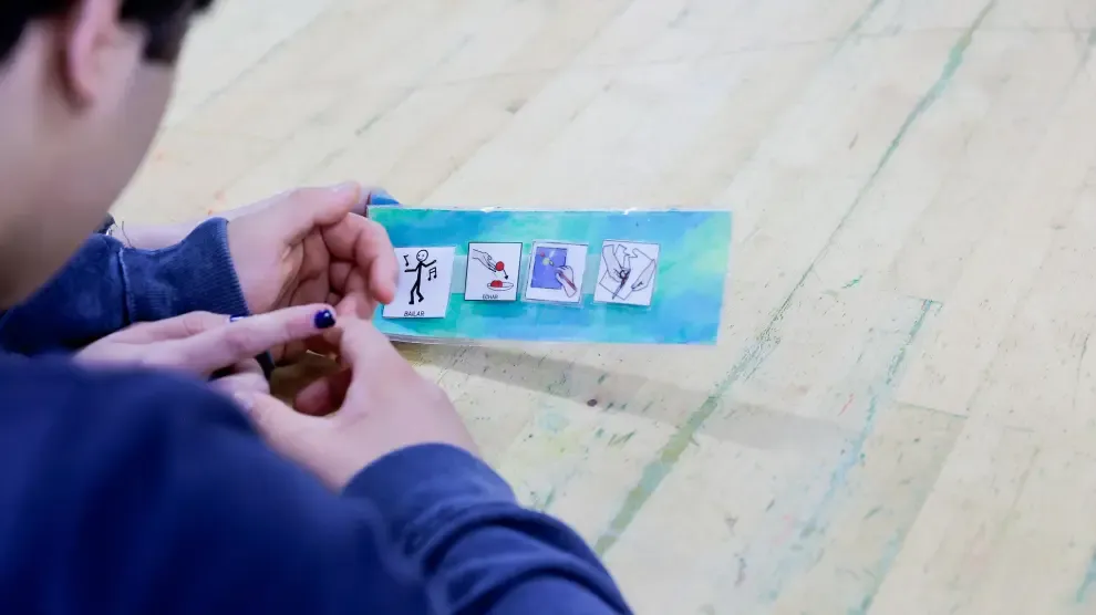 Condenados a 7 años de cárcel dos docentes por degradar y humillar a menores con discapacidad en Pozuelo de Alarcón