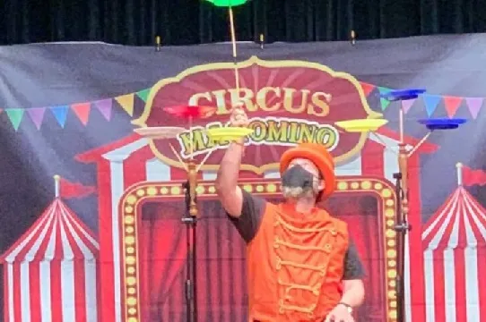 "Magomino Circus"
