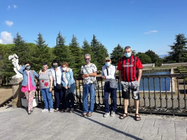 ECOS DE USUARIOS: “NUESTRA VISITA AL HOSPITAL DE LEZA”, POR ELISA LÓPEZ DE BRIÑAS