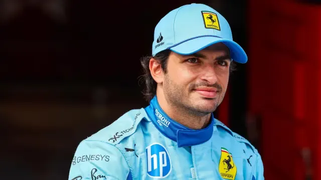 
         Carlos Sainz ya tiene nuevo equipo para 2025 y 2026 
    