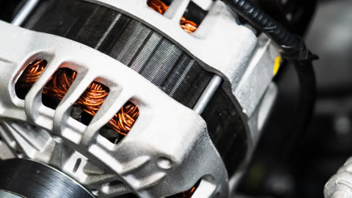 Curiosidades de un coche eléctrico: ¿cuánto puede llegar a pesar la batería?