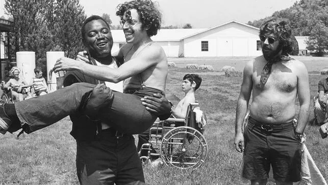 "Crip Camp": los Obama y Netflix apadrinan una mirada hippie a la discapacidad