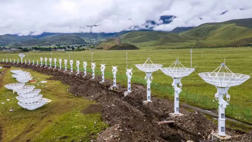 China termina el telescopio solar más grande del mundo: evitará que te quedes sin internet