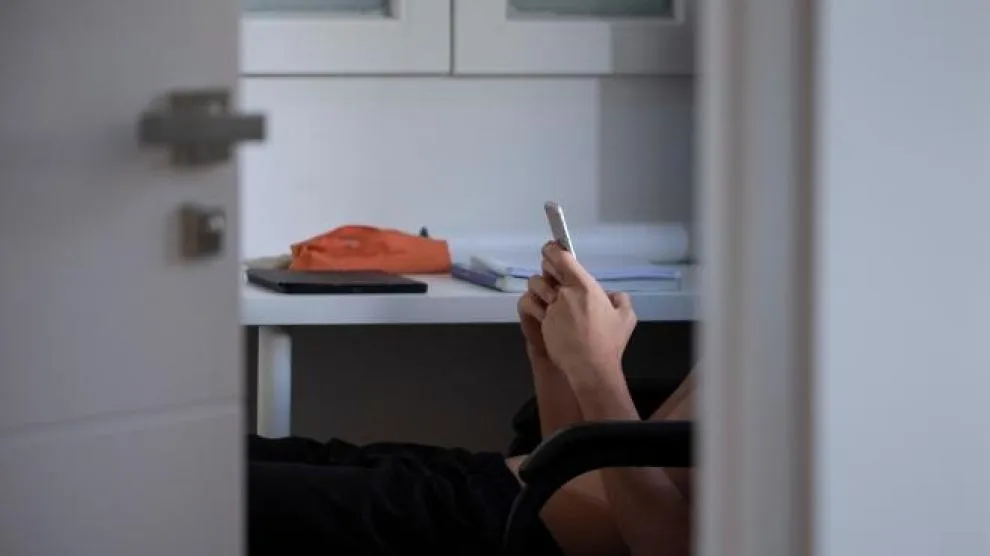 El porno en adolescentes: desde los 12 años, sin límites y de contenidos que pueden derivar en conductas de riesgo