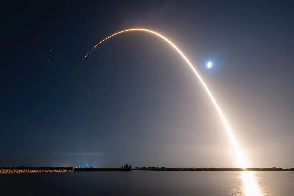 SpaceX pone en órbita un lote de satélites de acceso a Internet del Proyecto Kuiper de Amazon