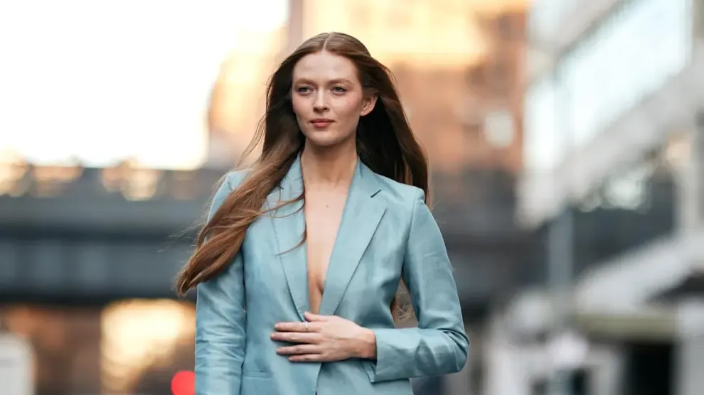 ¿Cómo saber qué colores me favorecen según mi tono de piel? La guía definitiva