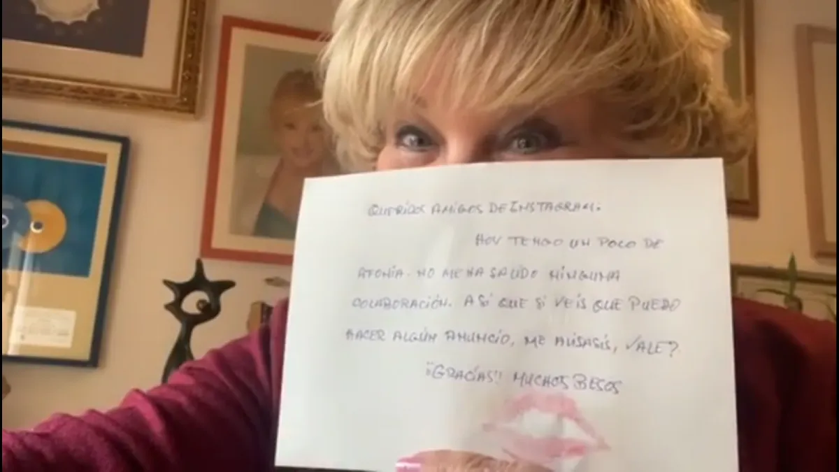 El adorable vídeo de Karina en Instagram pidiendo trabajo aun estando sin voz: "Afónica o no, algo de trabajo por favor"